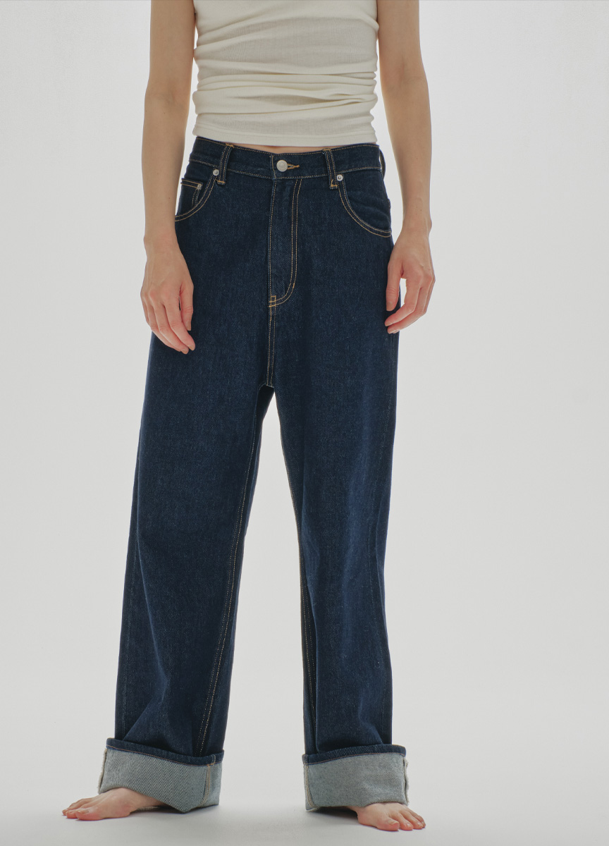 Cary's Denim 直筒牛仔褲